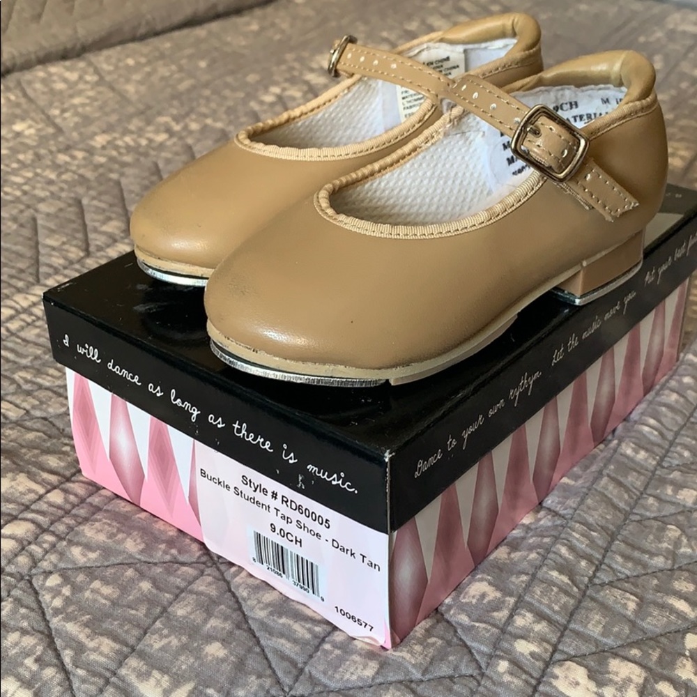 Tap shoes